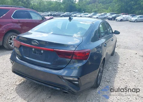 2020 Kia Forte Lxs z USA, uszkodzony, nr VIN 3KPF24AD9LE162377